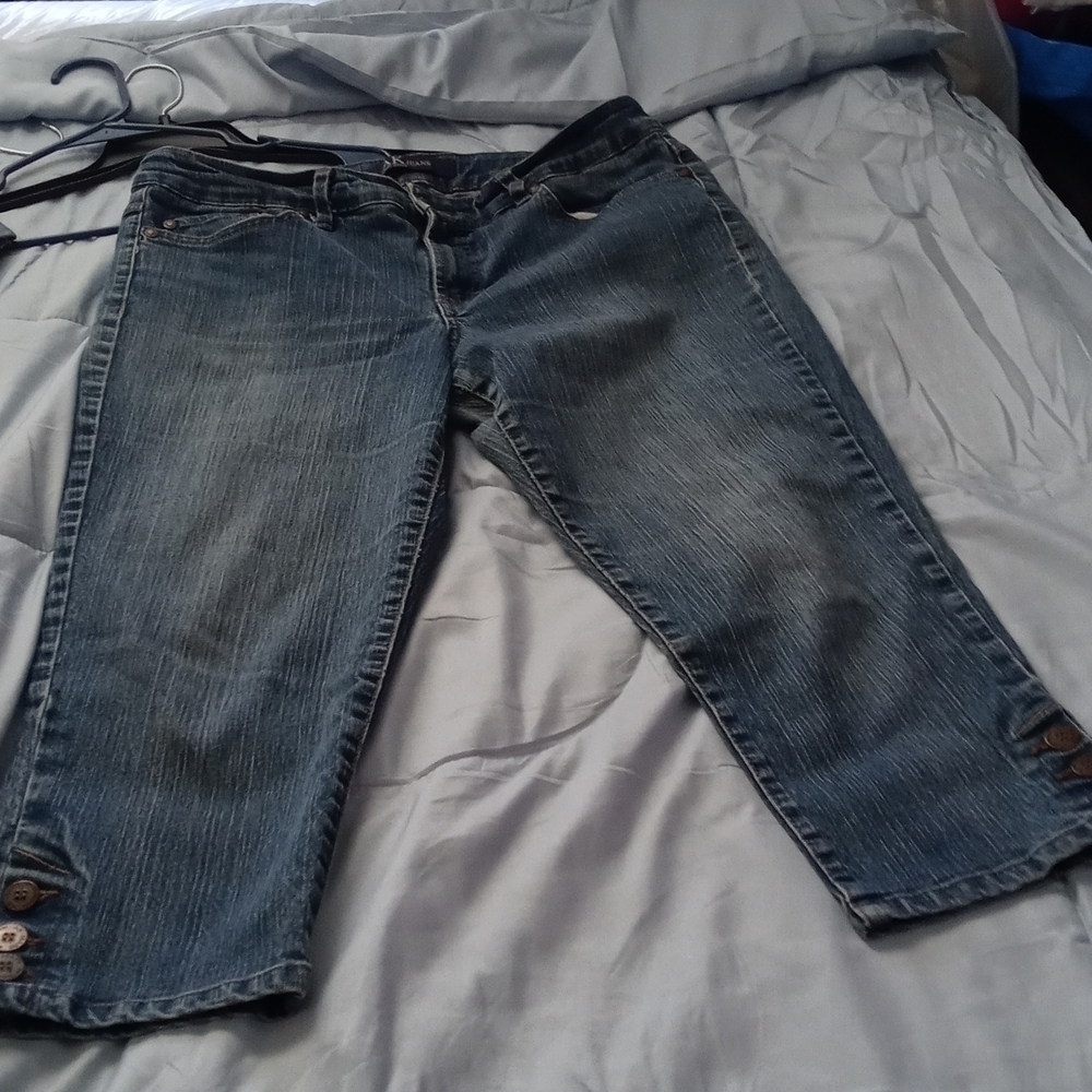Women jean capris